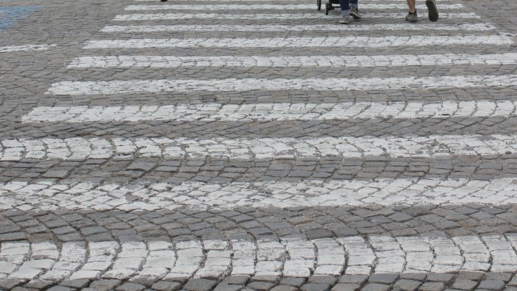 От догодина – край на цветните пешеходни пътеки