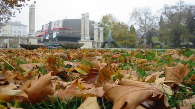 Облачно и ветровито над Варна