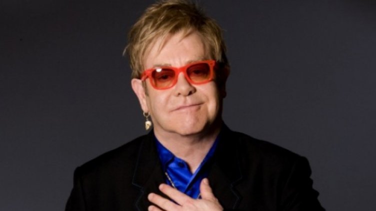 Елтън Джон: Осъзнахме колко сме егоистични