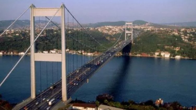 Танкер блокира трафика по Босфора