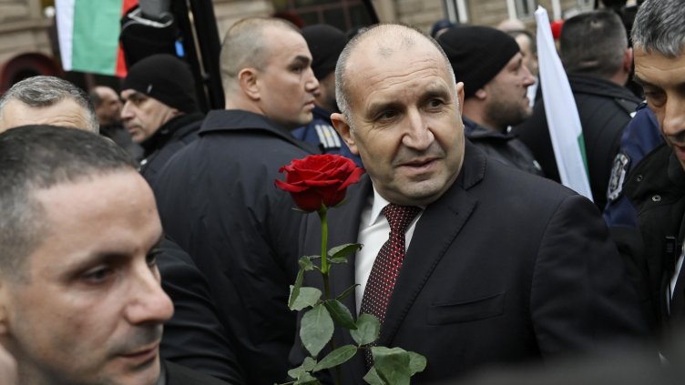 Радев: България има амбицията да участва активно в развитието на дигиталната свързаност