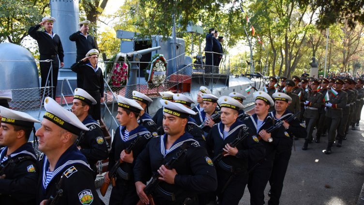 Варна отбеляза 107 години от първата българска морска победа (СНИМКИ)