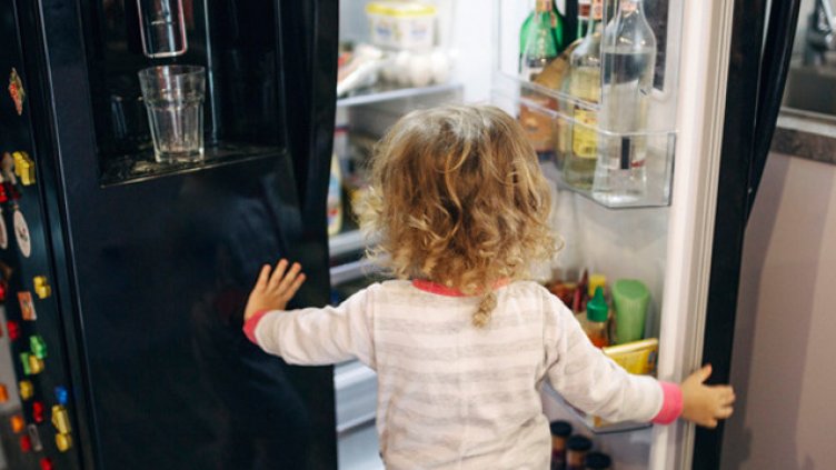 Трагедия! Хладилник уби 6-годишно момиченце