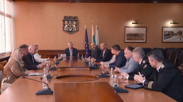 Варненските университети изразиха категорична подкрепа за новата сграда на библиотеката