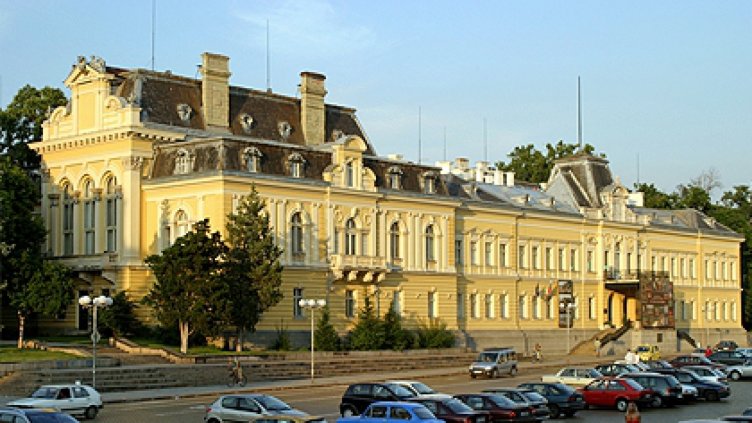 Дарението за &bdquo;Двореца&ldquo; няма да се ползва за ремонти