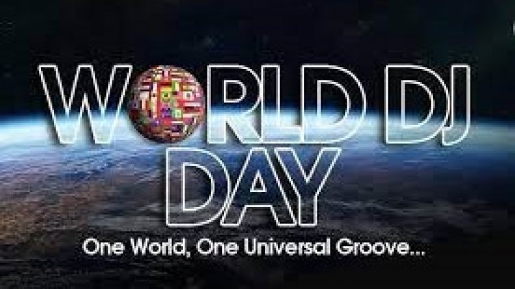 Днес празнуват всички DJ-и