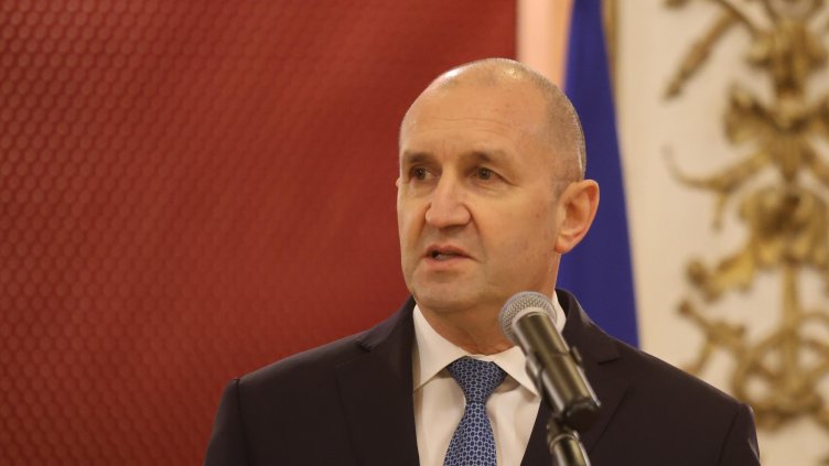 Радев: Няма пряка опасност за България заради напрежението в Близкия Изток