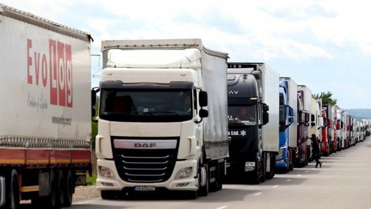 Следят 500 стоки, за да спрат опитите за източване на ДДС