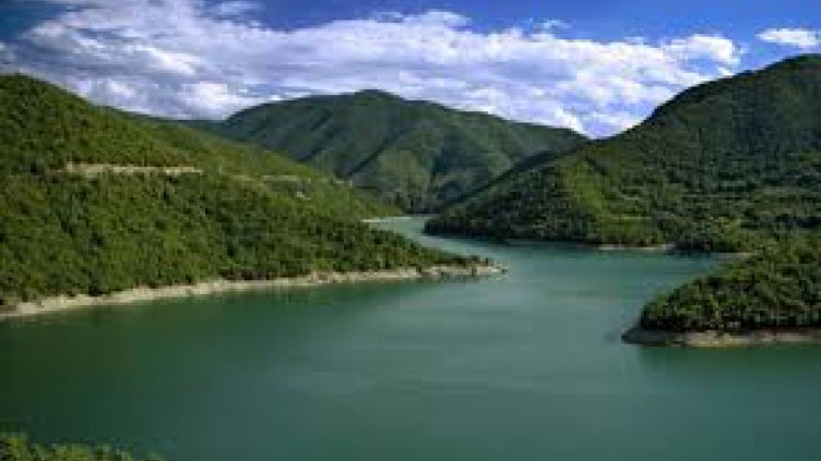 Водата за Варна – ограничена от яз. "Камчия". Задава ли се воден режим?