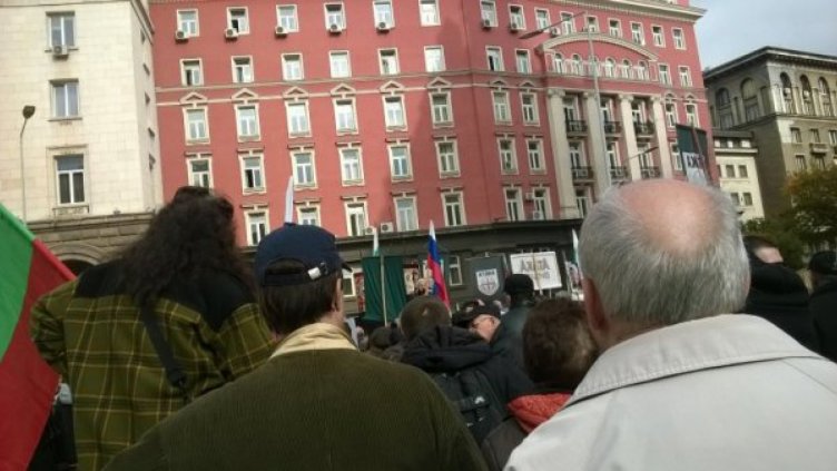 Водени от Волен викат пред МС: Оставка!