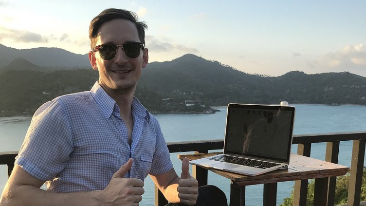 Дигитален номад от Украйна взе БГ паспорт