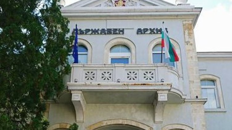 Писател стана читател на годината във Варна