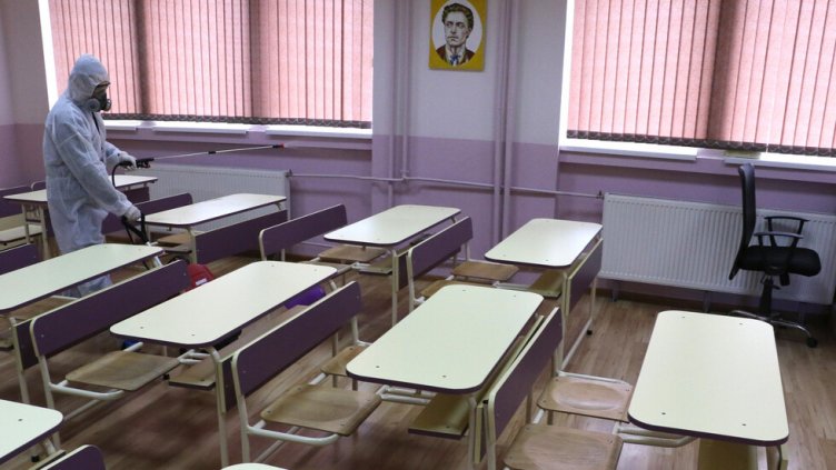 Абсурден случай! Ученик в 7-и клас вече за трети път е под карантина. Защо?