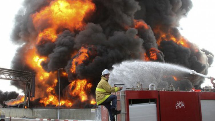 Огромен пожар остави без ток 1,5 милиона пуерториканци