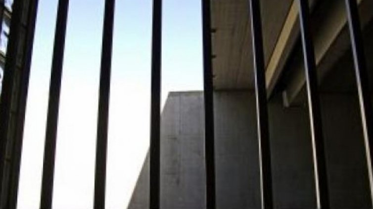 Баба опита да внесе дрога в пловдивския затвор