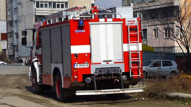 Голям пожар в Шумен, за щастие без жертви 