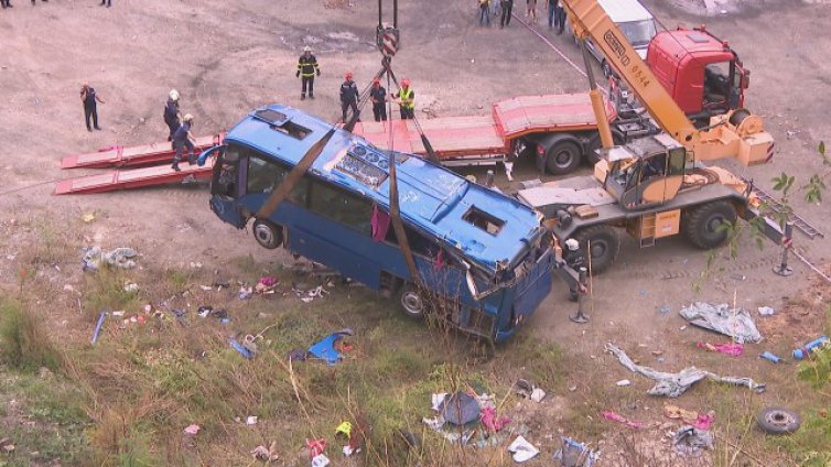 Година след трагедията: Пътят край Своге - опасен