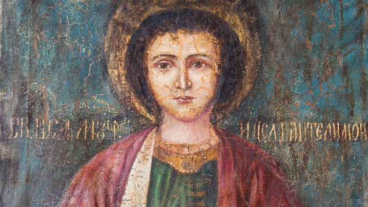 Църквата почита Свети Пантелеймон