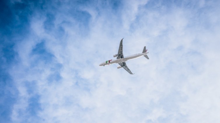 Евакуираха самолет на Air Serbia в Сплит заради сигнал за бомба