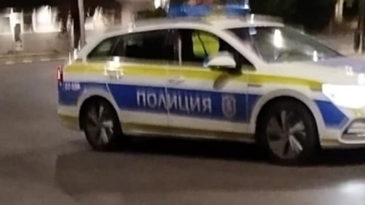 Полицията за катастрофата с три жертви: Камион в влязъл в насрещното и блъснал колата със семейството