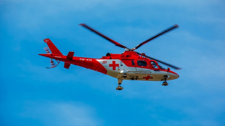 Медицински хеликоптер се разби