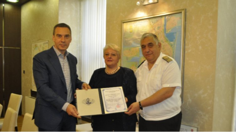 ВВМУ и Бургаската морска гимназия с обща програма за иновативно учене