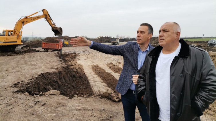 Отварят едното платно на северния обход на Бургас още през лятото