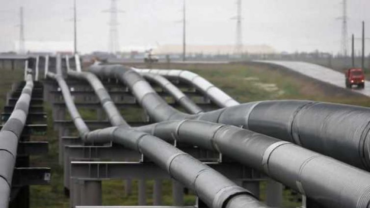 Полша съобщи за теч по едната от тръбите на нефтопровода „Дружба“