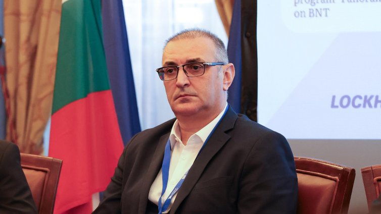 Керемедчиев: Няма пробив в Москва, но санкциите са на масата