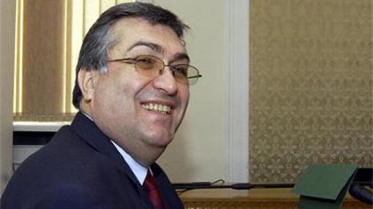 Близнашки убеден: Време е за точка за служебния кабинет!