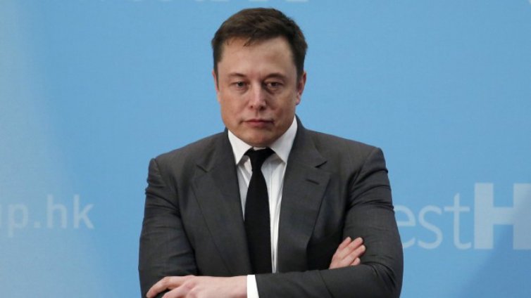 Мъск се откупи срещу 40 млн. долара