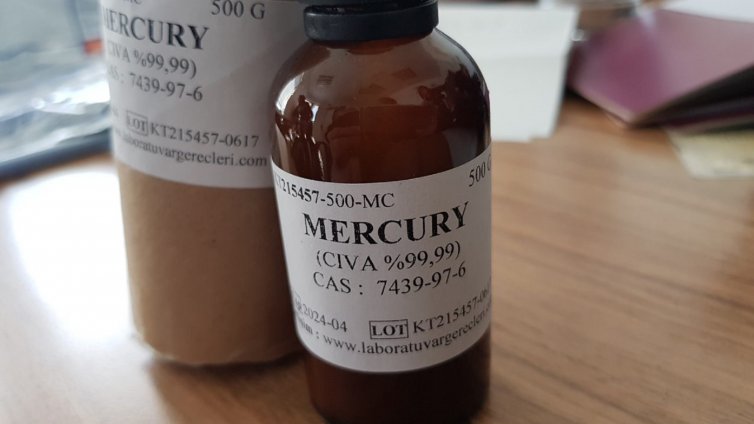 Половин килограм живак откриха в дамска чанта на &bdquo;Капитан Андреево&rdquo;