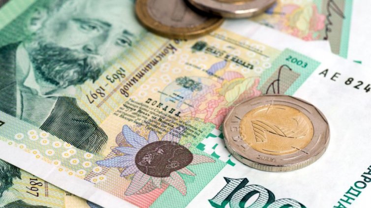 Готвят увеличение на минималната работна заплата