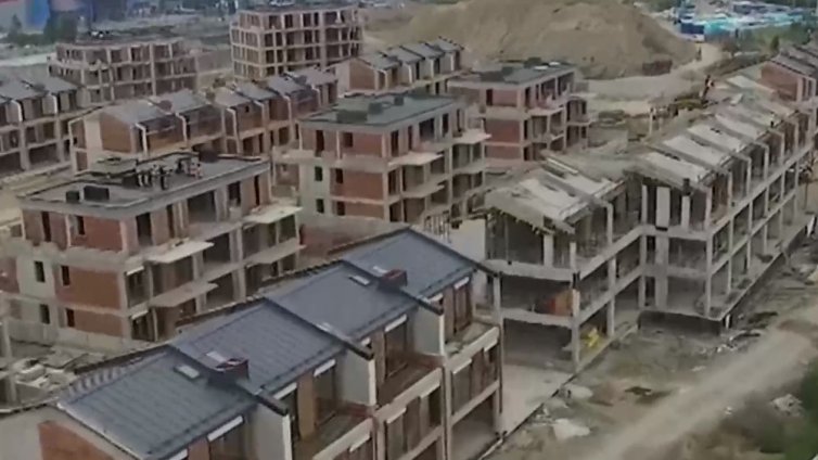 Напрежение в строителния бранш: Ще замразят ли сделките "на зелено"?