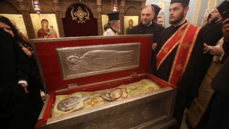 Посрещнаха мощите на Свети патриарх Евтимий в София