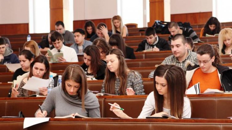 Утвърдиха таксите и приемът за учебната 2016/2017 г.
