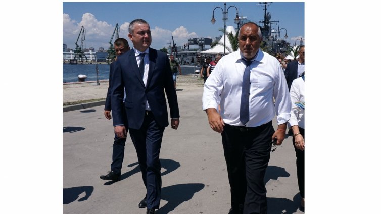 Кметът Иван Портних запозна премиера Бойко Борисов с големите проекти на Варна (ВИДЕО)