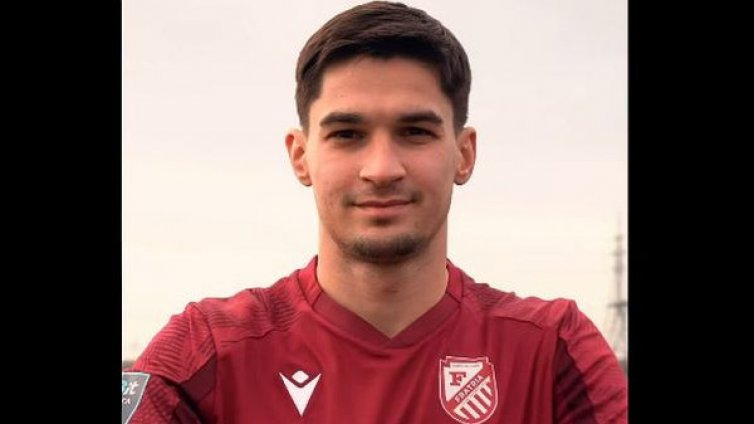 Фратрия взе защитник от Молдова