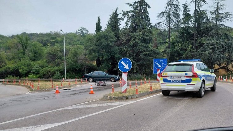 Велосипедист се потроши при катастрофа край Варна