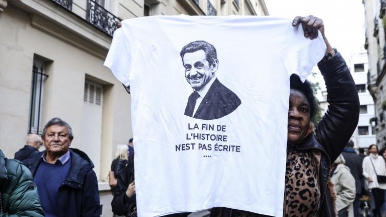 Съдът освободи Никола Саркози от затвора