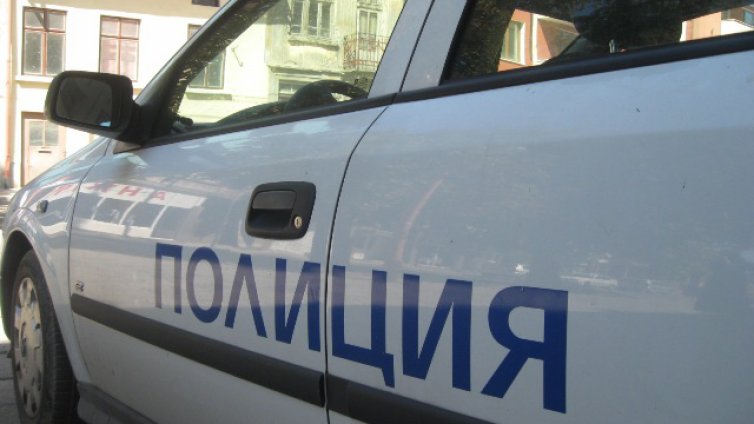 19-годишна задигна лаптоп от магазин