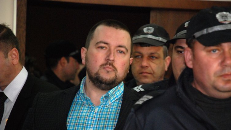 7,6 г. затвор за адвокат заради поръчано убийство и палежи