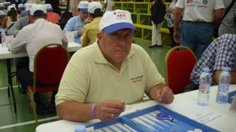Българи подобриха рекорд на Гинес за игра на табла
