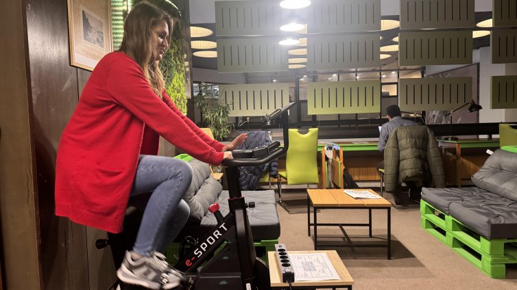 Варненската библиотека въведе велоергометър за читатели