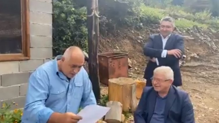 Събота е, премиерът пак яхна джипа и тръгна на инспекция