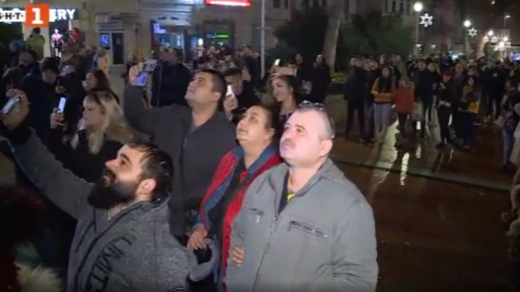 Как Варна посрещна 2021 (ВИДЕО)