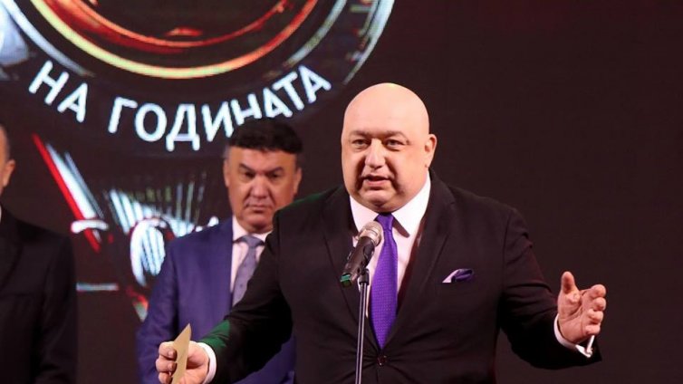 Красен Кралев: Трябват ни 4 стадиона и по 1000 евро на седалка
