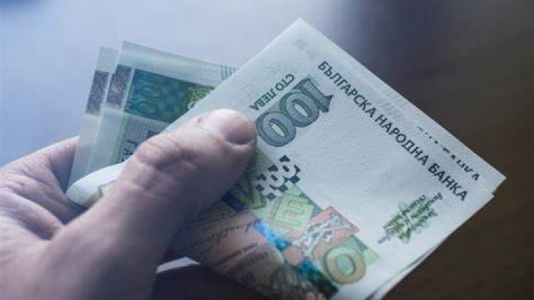 Големи банки отказват разкриването на стандартни срочни депозити