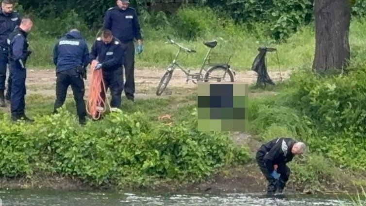 Откриха труп на младеж в река, бил завързан и душен
