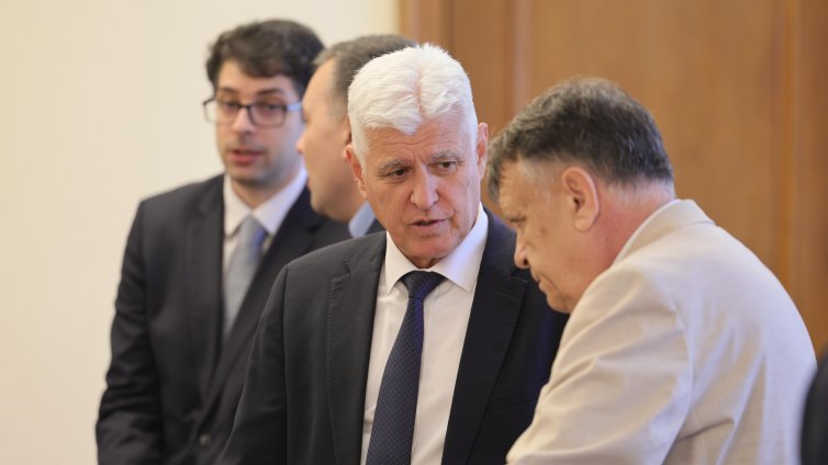 Димитър Стоянов: България не е предоставяла морски мини на Украйна